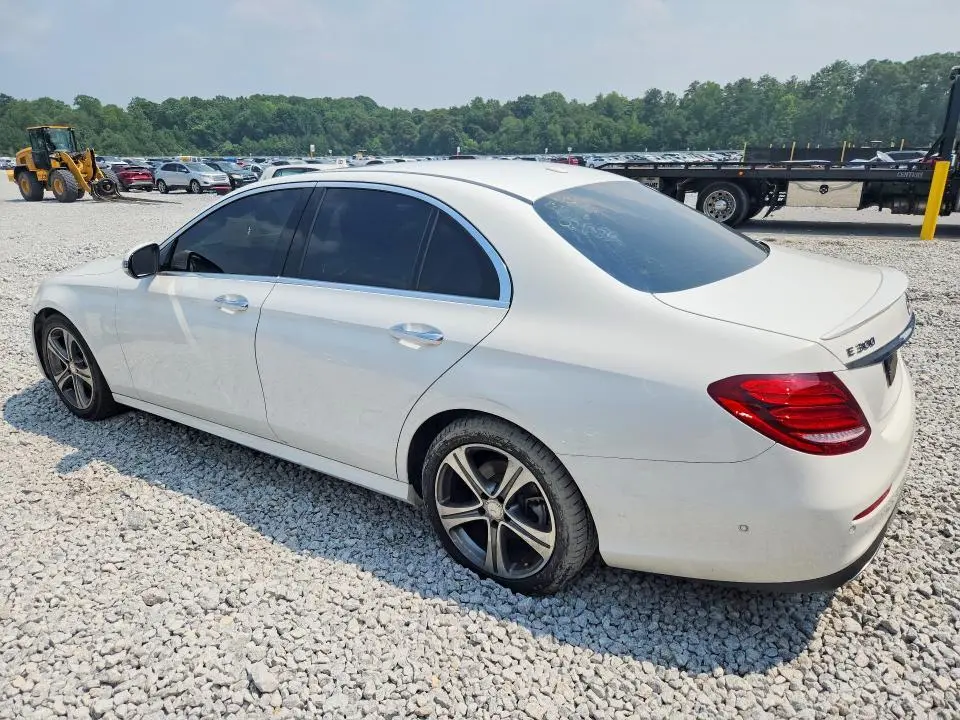 2017 MERCEDES-BENZ E 300  