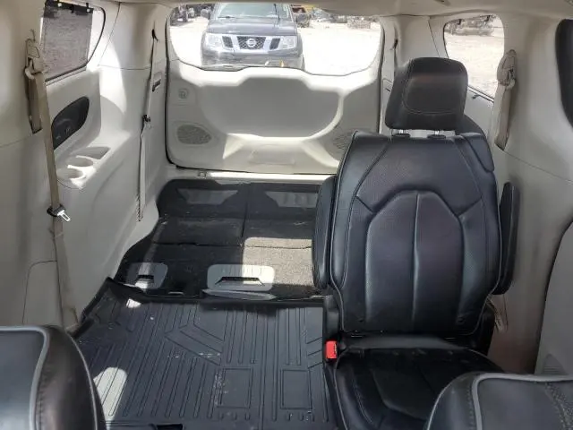 2019 CHRYSLER PACIFICA LIMITED  