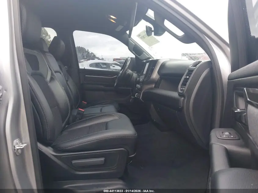 2021 RAM 1500 BIG HORN  4X4 5'7 BOX
