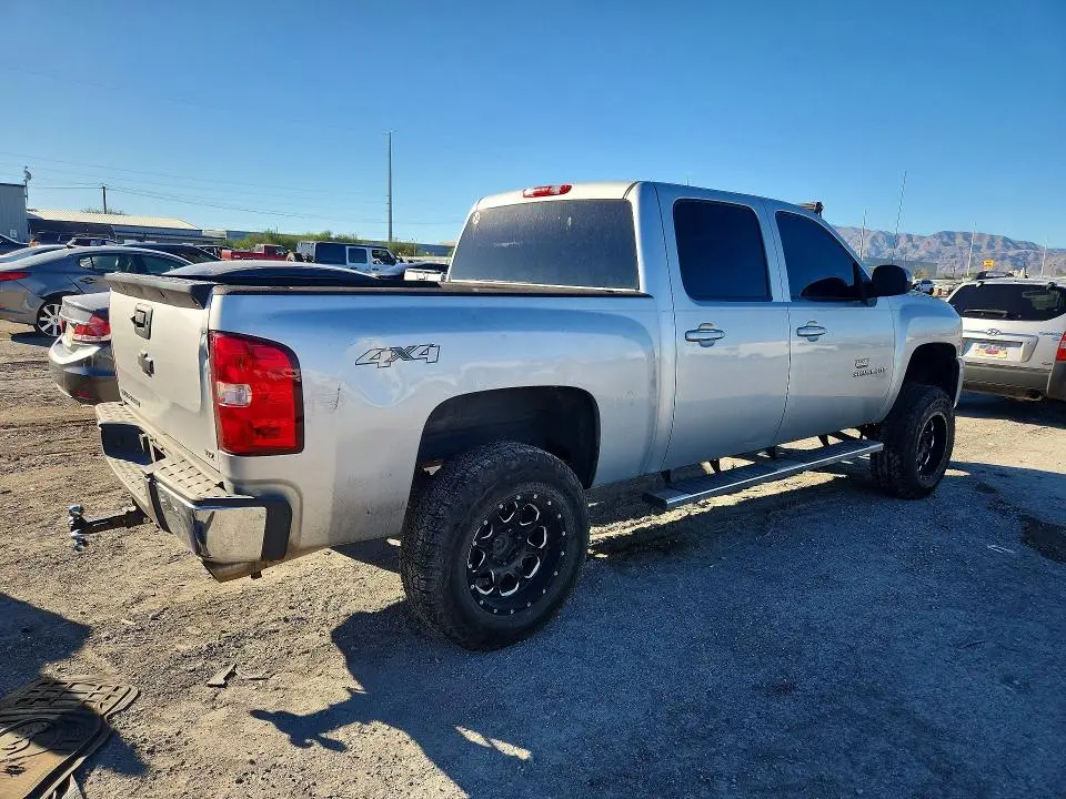 2013 CHEVROLET SILVERADO   