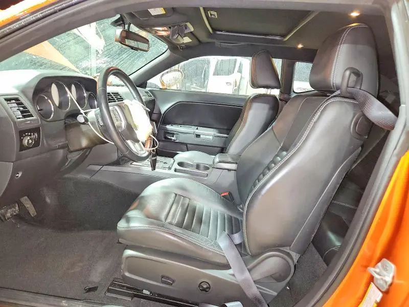 2011 DODGE CHALLENGER R  