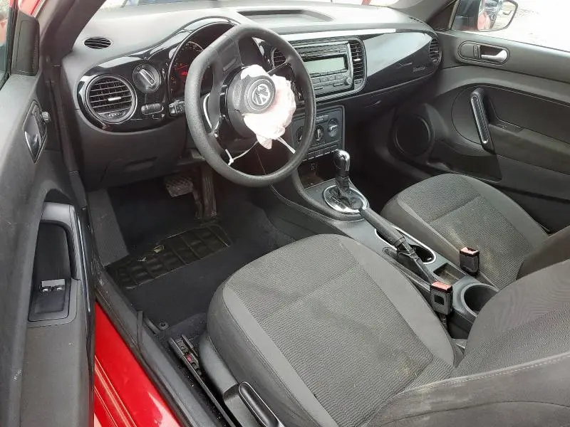 2013 VOLKSWAGEN BEETLE   