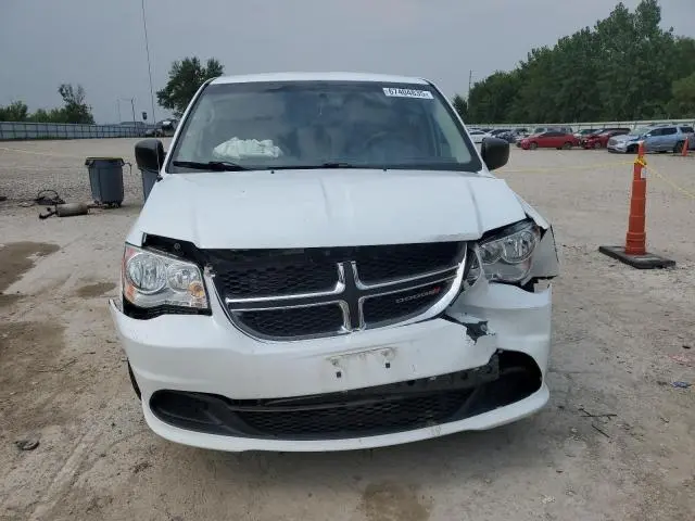 2016 DODGE GRAND CARAVAN SE  