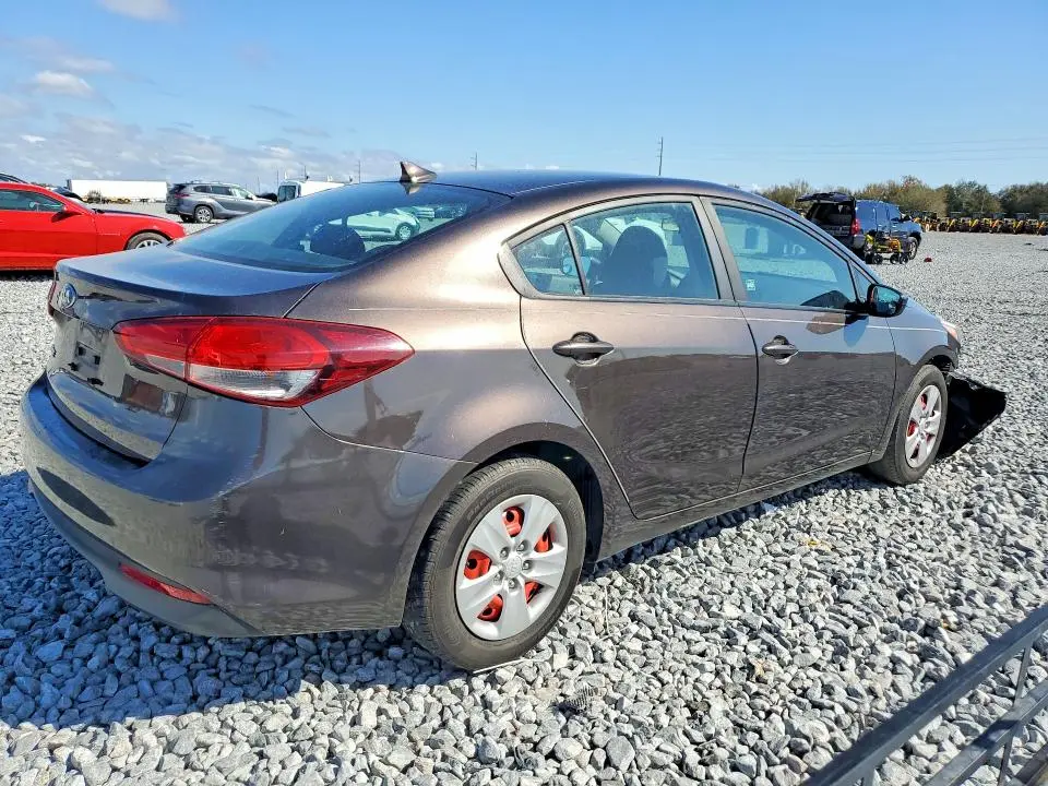 2018 KIA FORTE LX  