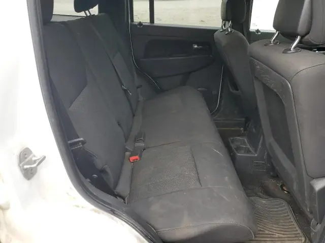 2011 JEEP LIBERTY SPORT  