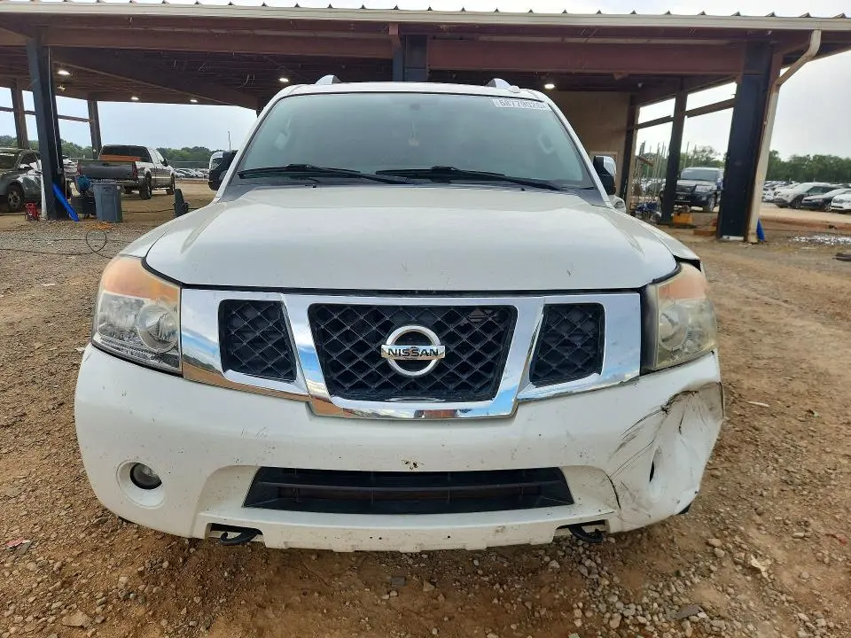 2015 NISSAN ARMADA SV  