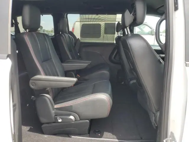 2016 DODGE GRAND CARAVAN R/T  