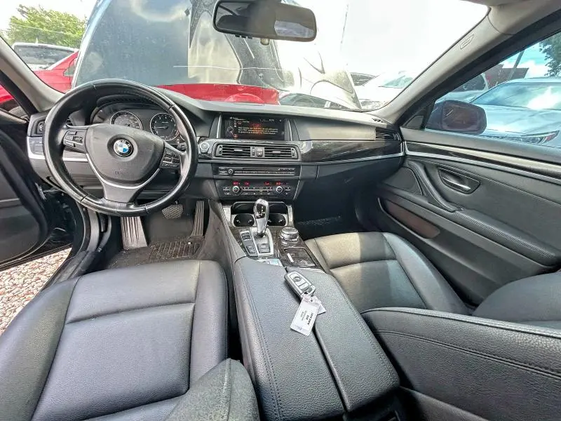 2015 BMW 528 XI  