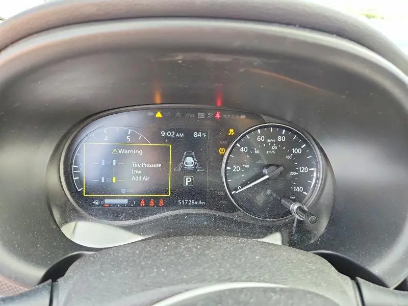 2021 NISSAN KICKS SV  