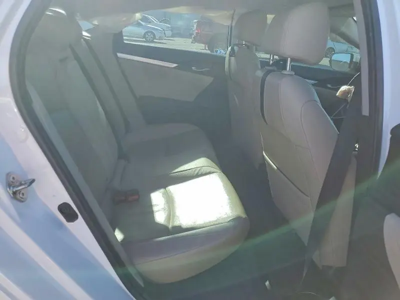 2017 HONDA CIVIC TOURING  