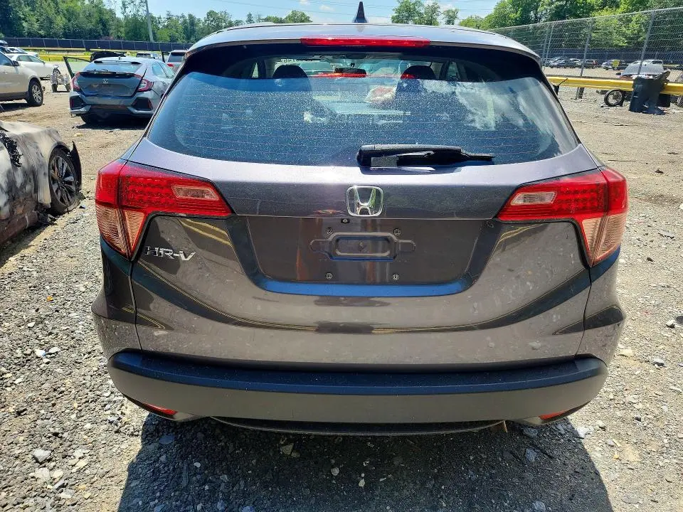 2017 HONDA HR-V LX  