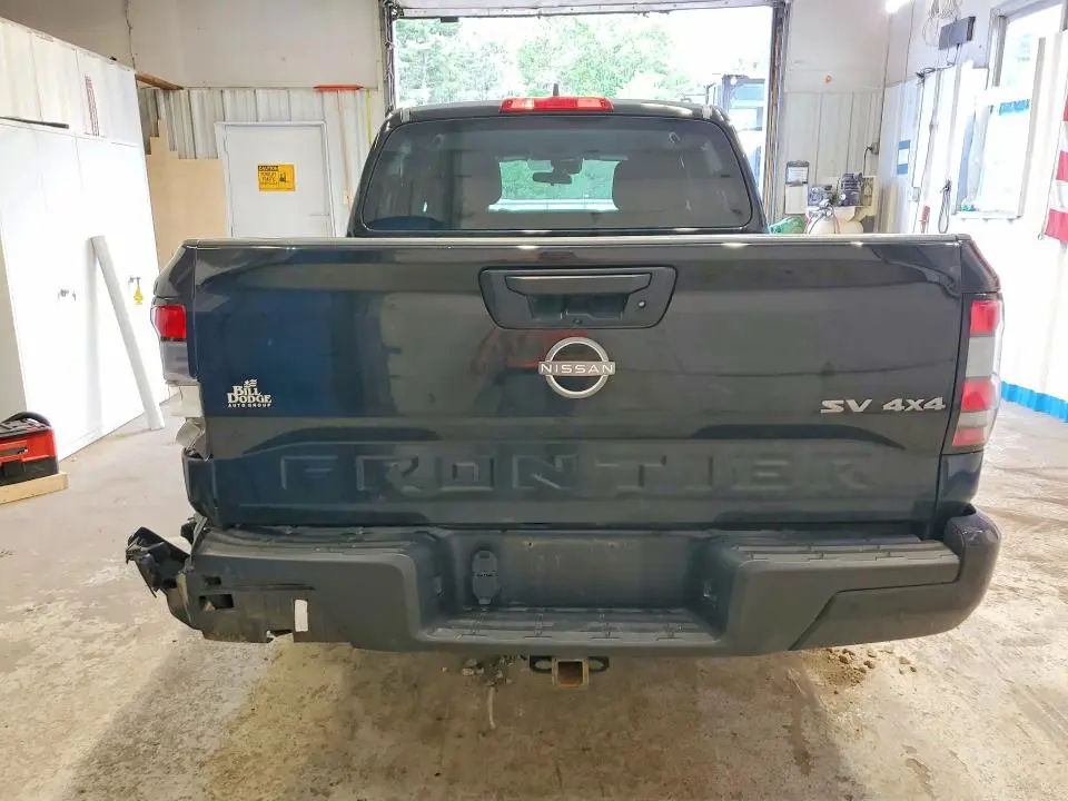 2023 NISSAN FRONTIER SV  