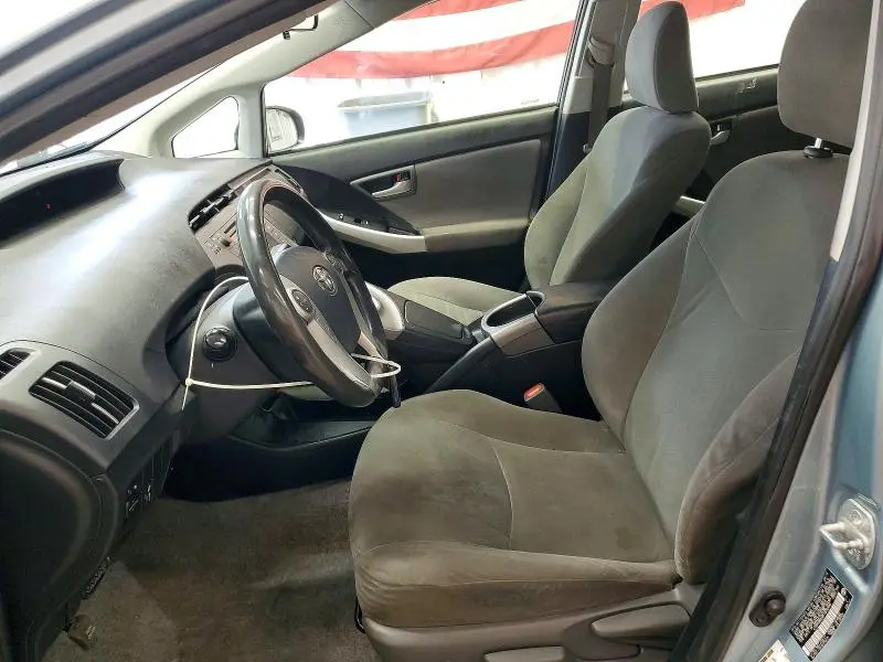 2015 TOYOTA PRIUS TWO  