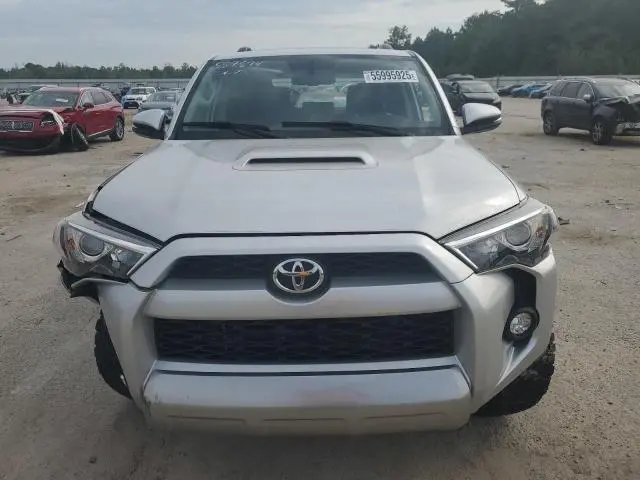 2018 TOYOTA 4RUNNER SR5/SR5 PREMIUM  