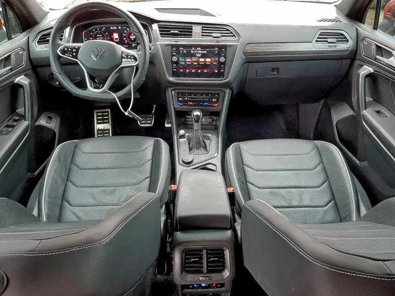 2024 VOLKSWAGEN TIGUAN SEL R-LINE BLACK  