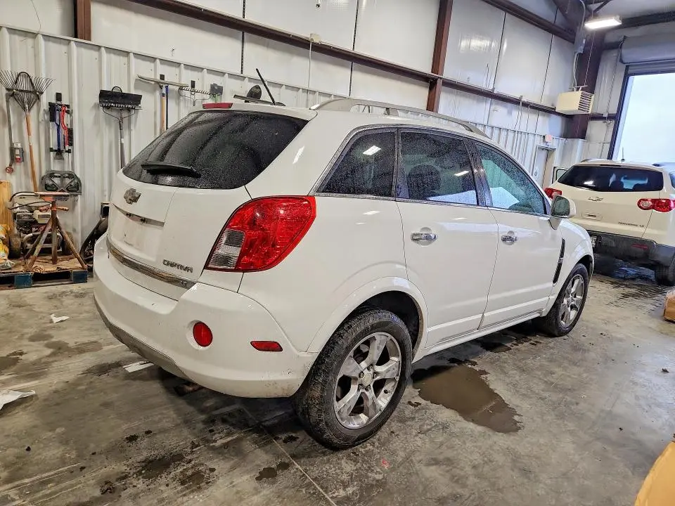 2014 CHEVROLET CAPTIVA LT  