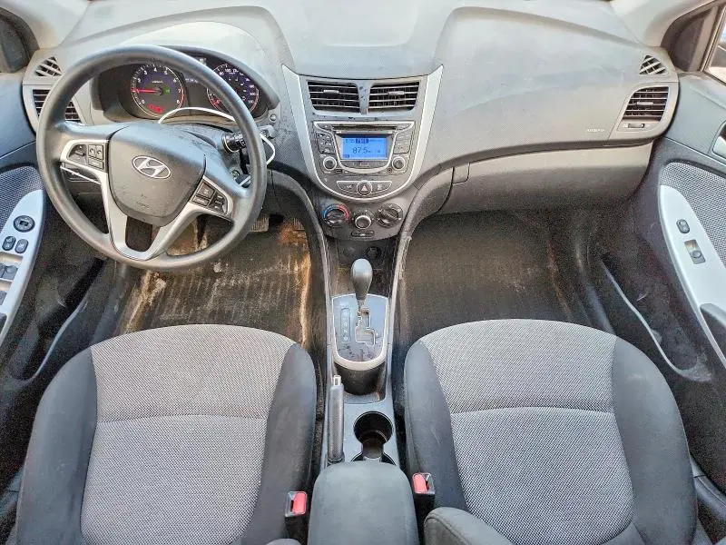2012 HYUNDAI ACCENT GLS  