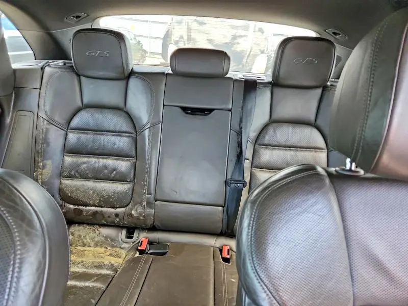 2017 PORSCHE MACAN GTS  