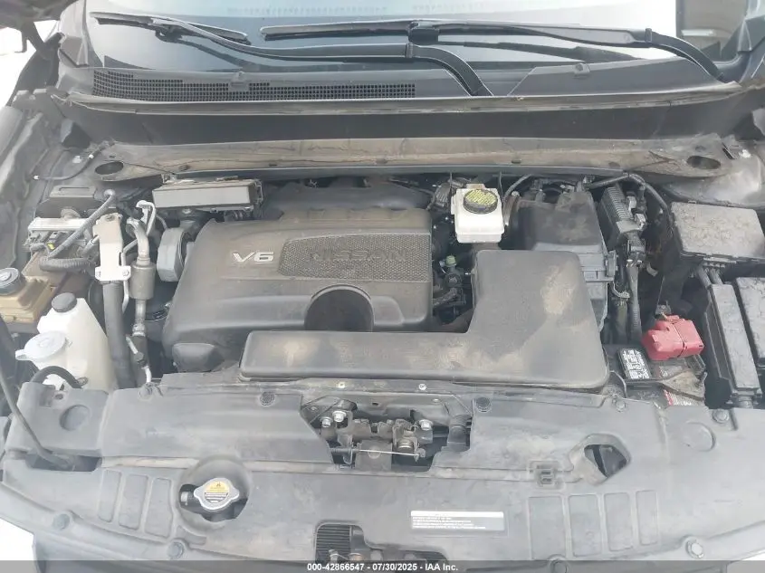 2017 NISSAN PATHFINDER PLATINUM