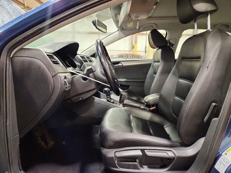 2016 VOLKSWAGEN JETTA SE  