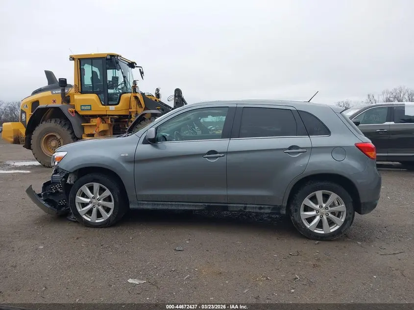 2015 MITSUBISHI OUTLANDER SPORT SE