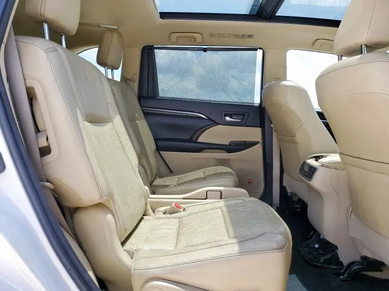 2015 TOYOTA HIGHLANDER HYBRID LIMITED  