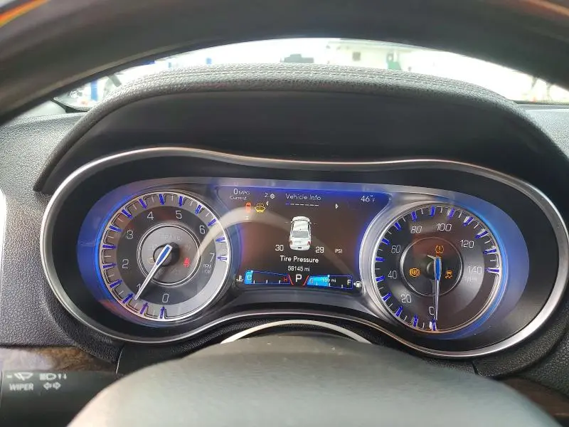 2016 CHRYSLER 300C   