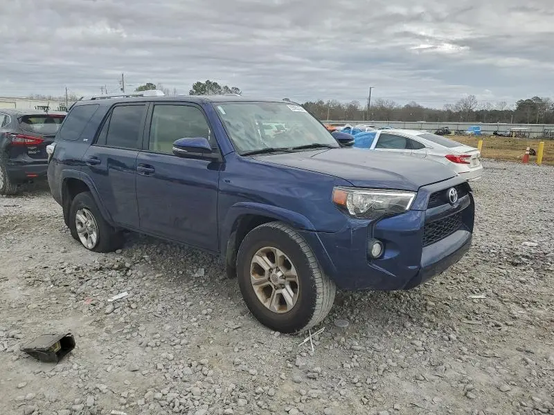 2017 TOYOTA 4RUNNER SR5  