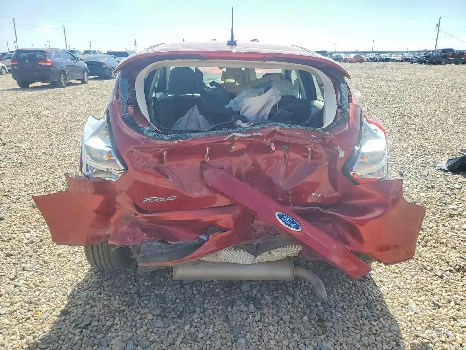2014 FORD FOCUS SE  