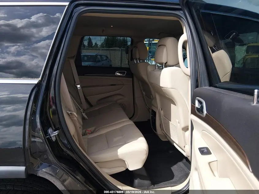 2018 JEEP GRAND CHEROKEE LAREDO E 4X2