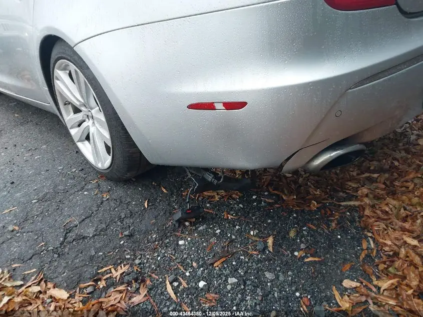 2012 JAGUAR XJ XJL PORTFOLIO