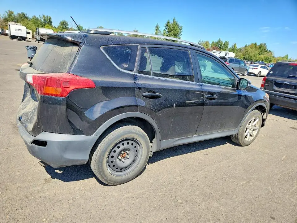 2013 TOYOTA RAV4 XLE  