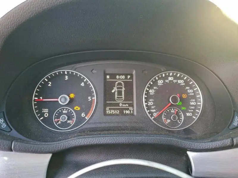 2013 VOLKSWAGEN PASSAT SE  