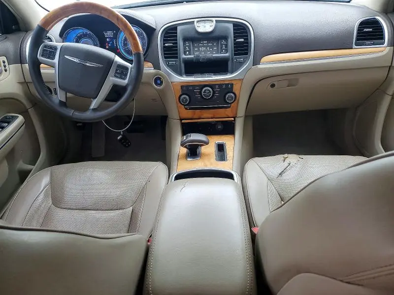 2012 CHRYSLER 300 LIMITED  