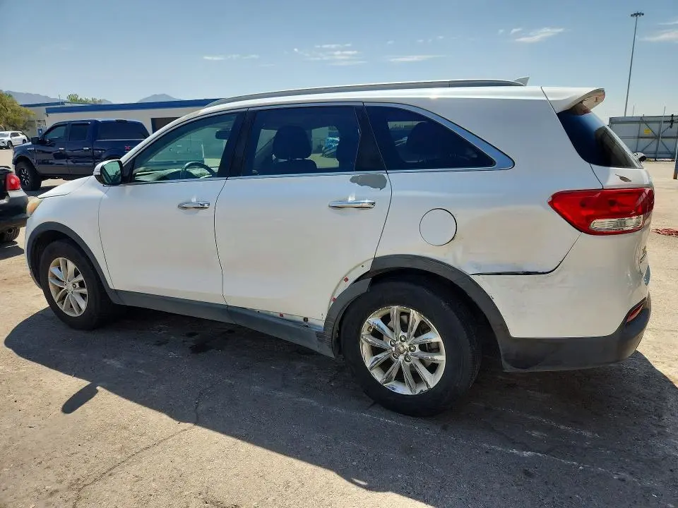 2016 KIA SORENTO LX  