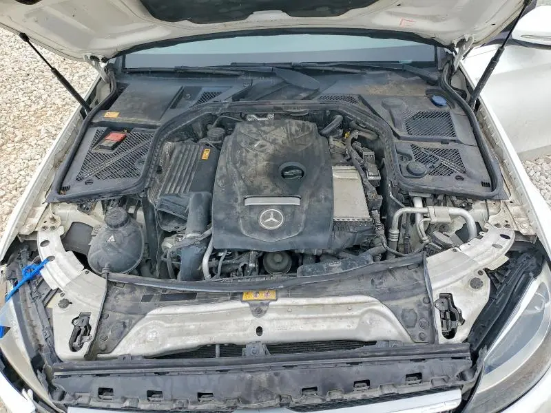 2015 MERCEDES-BENZ C 300  