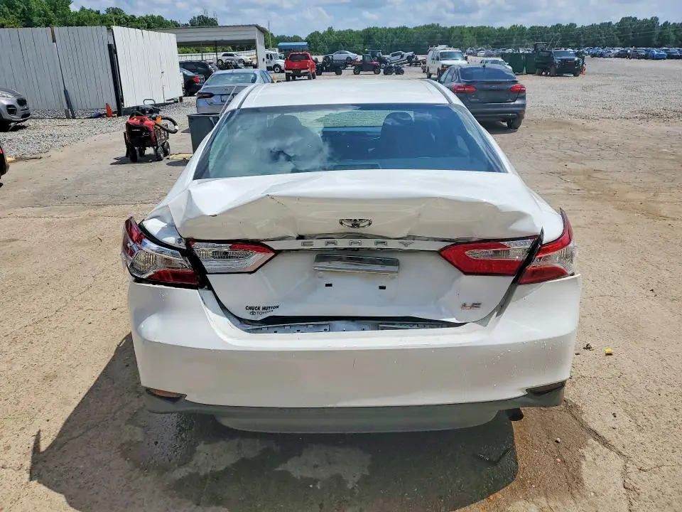 2018 TOYOTA CAMRY LE  
