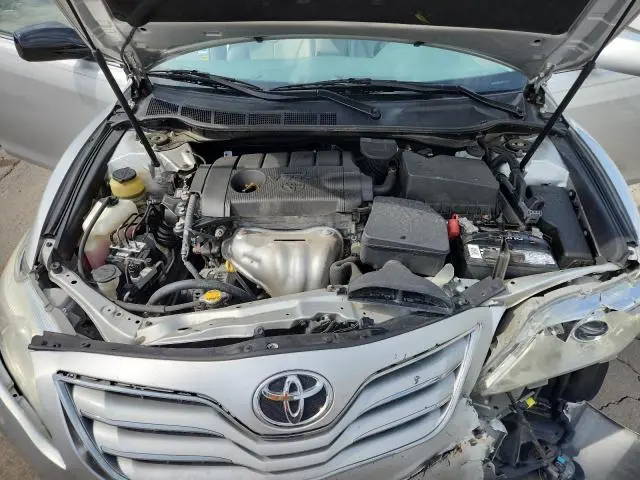 2011 TOYOTA CAMRY BASE  