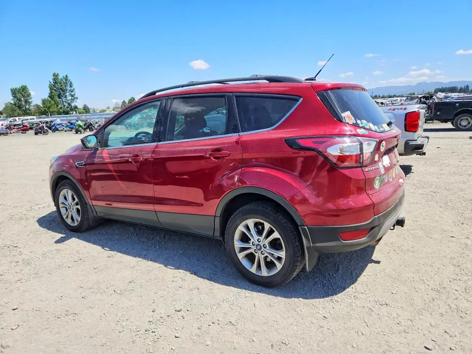 2017 FORD ESCAPE SE  