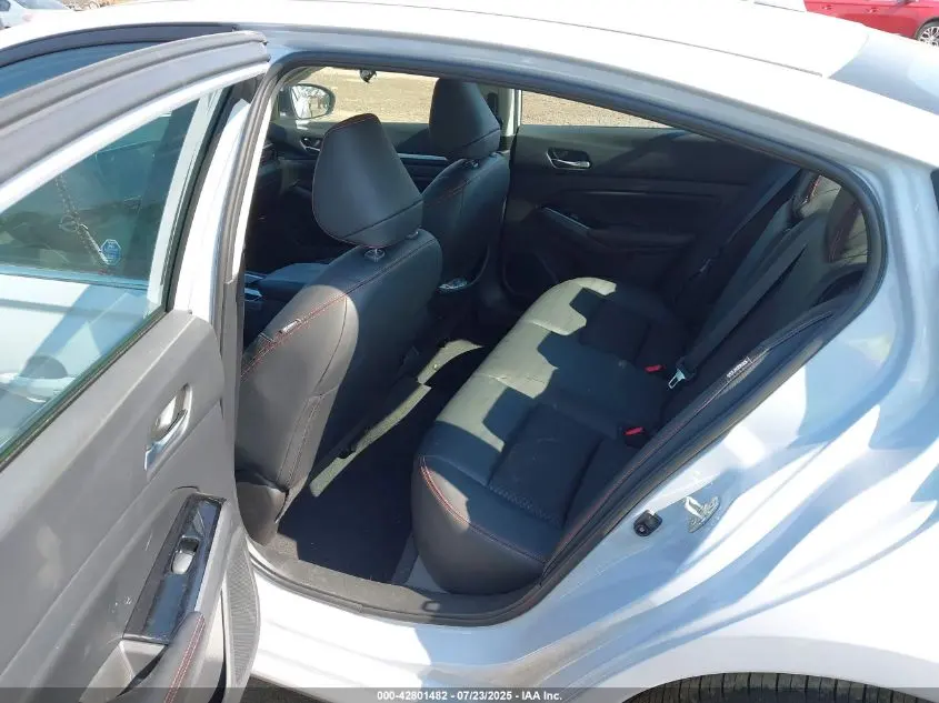 2025 NISSAN ALTIMA SR FWD