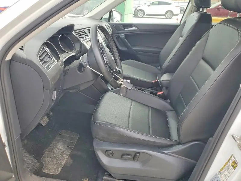 2021 VOLKSWAGEN TIGUAN SE  