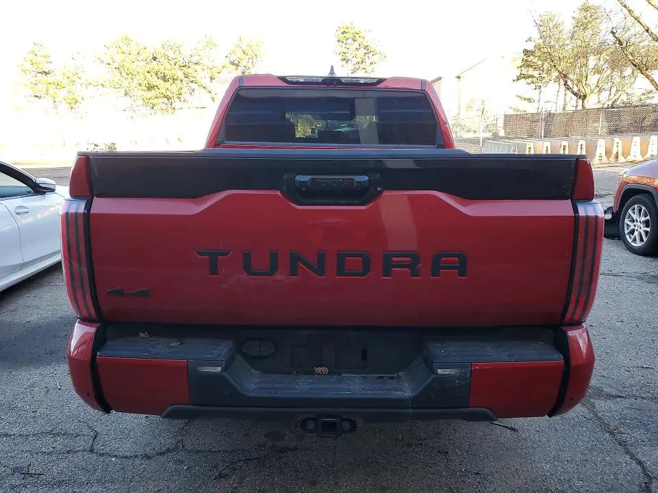 2024 TOYOTA TUNDRA PLATINUM HV  