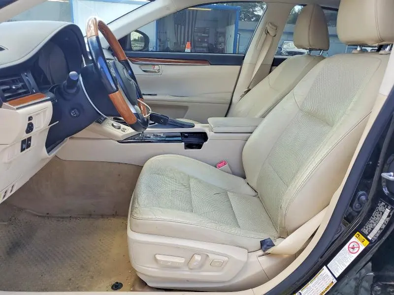 2013 LEXUS ES 300H  