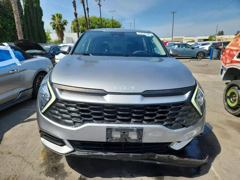 2023 KIA SPORTAGE LX  