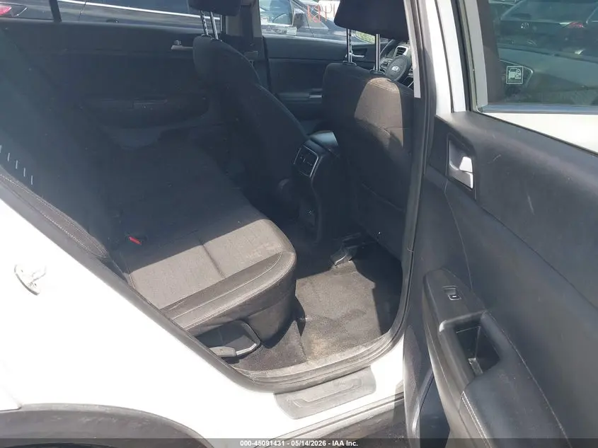 2018 KIA SPORTAGE LX