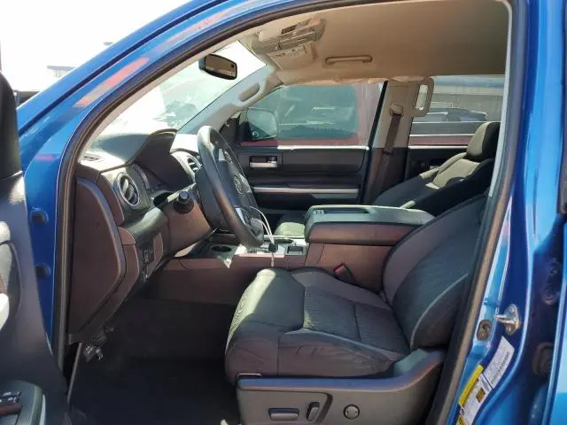 2016 TOYOTA TUNDRA CREWMAX SR5