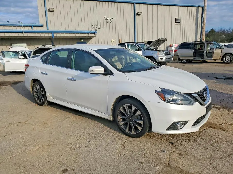 2017 NISSAN SENTRA SR  