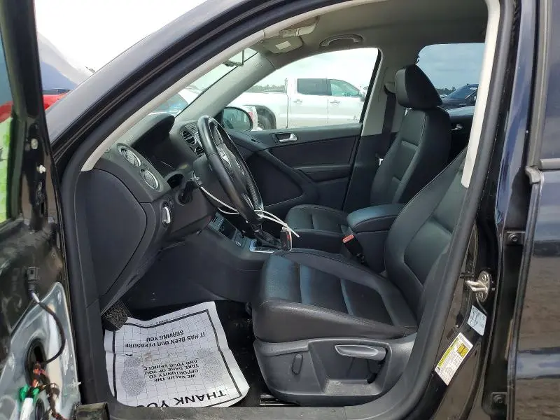 2017 VOLKSWAGEN TIGUAN S  