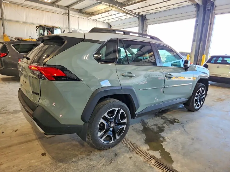 2019 TOYOTA RAV4 ADVENTURE  