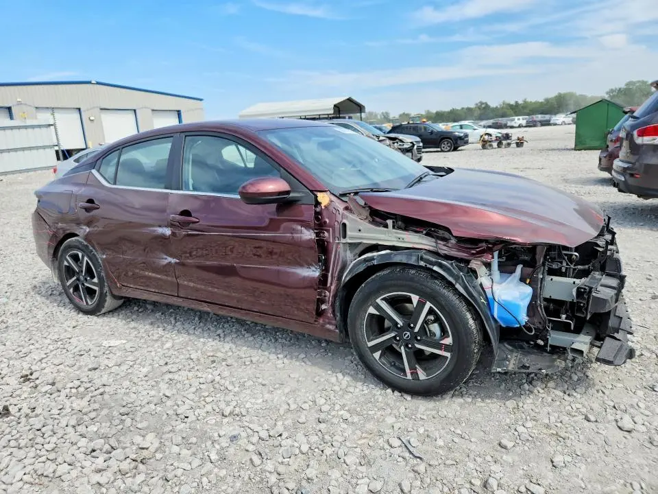 2025 NISSAN SENTRA SV  